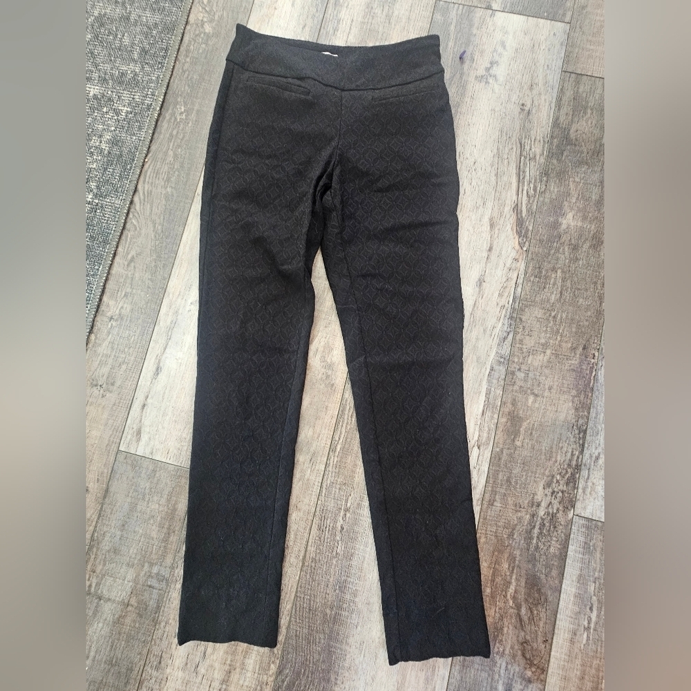 Crown  & Ivy Black Pull-On Pants Textured Modern City Career 4 Petite
